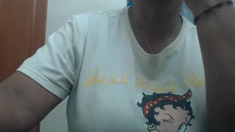 sara online show from 02/25/25, 11:00