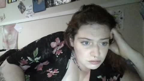 Snapshot of sicilianelliekatia chatting on 06/18/26, 10:52 sicilianelliekatia online show from 06/18/26, 10:52