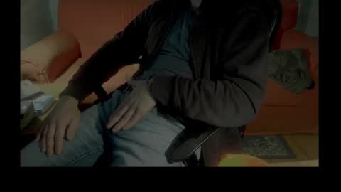 Sick m online show from 12/31/24, 12:11