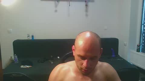 Snapshot of sicon_69 chatting on 09/27/25, 03:39 Devil online show from 09/27/25, 03:39