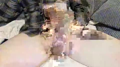 Call Me Yours online show from 04/22/26, 04:04