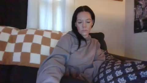 Mrs. St. Patrickk online show from 11/09/25, 04:38