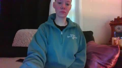 Snapshot of sidneyraee chatting on 04/29/26, 03:27 Mrs. St. Patrickk online show from 04/29/26, 03:27