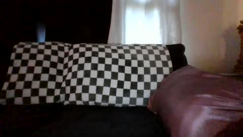 Snapshot of sidneyraee chatting on 06/20/26, 08:11 Mrs. St. Patrickk online show from 06/20/26, 08:11