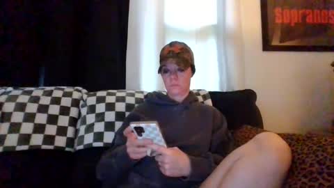 Snapshot of sidneyraee chatting on 07/22/26, 07:05 Mrs. St. Patrickk online show from 07/22/26, 07:05