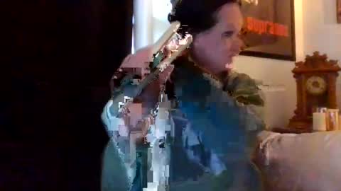 Snapshot of sidneyraee chatting on 08/03/26, 08:23 Mrs. St. Patrickk online show from 08/03/26, 08:23