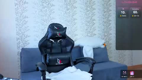 Snapshot of sidny_blush chatting on 06/26/26, 06:40 Sidny online show from 06/26/26, 06:40