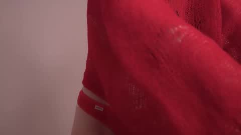 welcome Kira online show from 12/17/25, 10:21