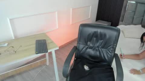 Siena Rosewood online show from 04/01/26, 03:29