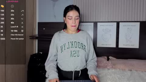 Snapshot of sienna_rose_ chatting on 07/01/26, 06:40 sienna_rose_ online show from 07/01/26, 06:40
