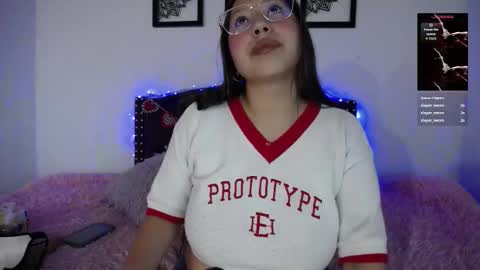 Snapshot of sienna_rose_pym chatting on 02/12/26, 12:22 Sienna online show from 02/12/26, 12:22