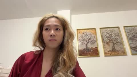 Sienna online show from 07/26/26, 12:45