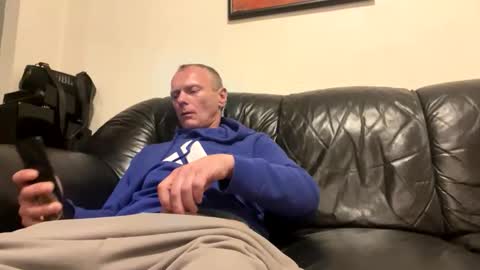 R online show from 02/03/26, 06:00