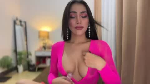 MISS YSABELLE online show from 07/14/26, 10:09
