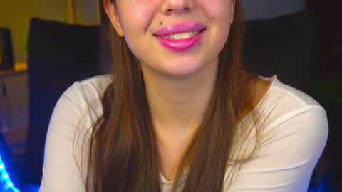 Snapshot of sierra_playa chatting on 12/06/24, 04:58 Siera online show from 12/06/24, 04:58