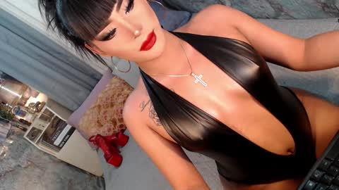 Sierrafina online show from 02/04/26, 08:36