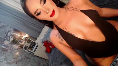 Snapshot of sierrafina_mcbride chatting on 05/11/26, 03:07 Sierrafina online show from 05/11/26, 03:07