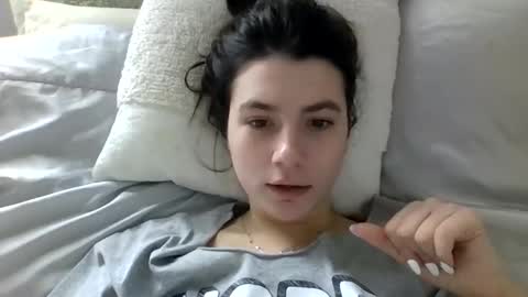 Snapshot of sierranovaa chatting on 02/10/26, 08:13 sierranovaa online show from 02/10/26, 08:13