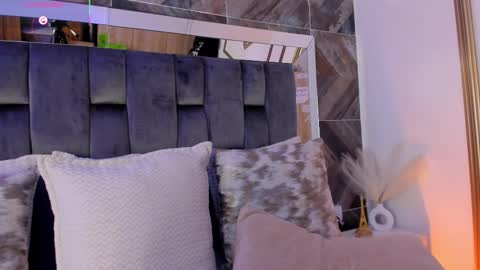    online show from 11/19/25, 11:38