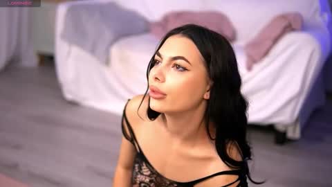 Snapshot of sierravyx chatting on 10/06/25, 04:54 Maria online show from 10/06/25, 04:54