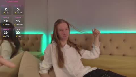 THEODORE online show from 09/12/25, 10:37