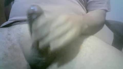 Snapshot of sigifredoroca chatting on 12/17/25, 09:32 sigifredoroca online show from 12/17/25, 09:32