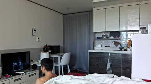 Silas Kim online show from 04/13/26, 05:35