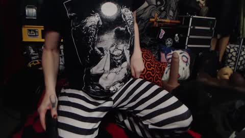 Allmylinkssilentmary666 online show from 03/10/25, 12:15