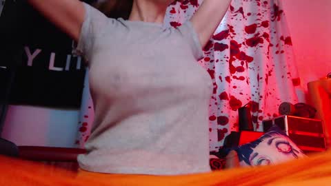 Allmylinkssilentmary666 online show from 10/28/25, 01:36