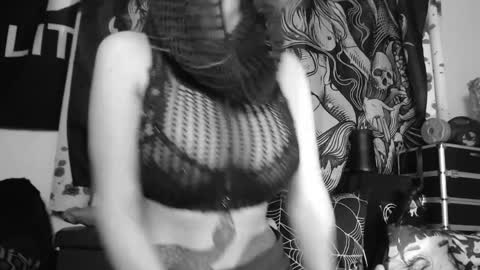 Allmylinkssilentmary666 online show from 04/10/26, 02:06