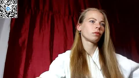 JULIANA online show from 04/19/26, 09:50