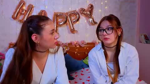 Snapshot of silentwins chatting on 02/04/26, 02:12 Megan Pamela online show from 02/04/26, 02:12