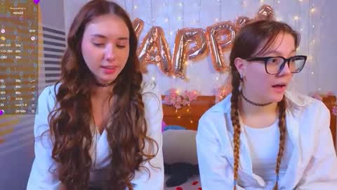 Snapshot of silentwins chatting on 02/09/26, 12:42 Megan Pamela online show from 02/09/26, 12:42