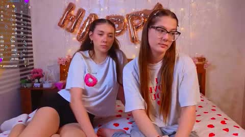 Snapshot of silentwins chatting on 02/11/26, 11:37 Megan Pamela online show from 02/11/26, 11:37