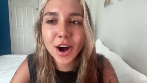 You fav Miss Si online show from 03/14/26, 05:57