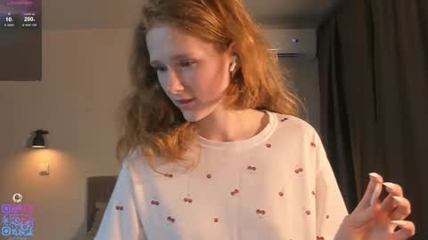 Call me Mia online show from 10/17/25, 06:10