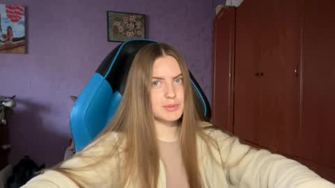 Erica online show from 04/29/26, 10:30