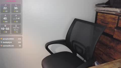 Snapshot of silly_cybin chatting on 02/28/25, 08:09 cybin online show from 02/28/25, 08:09