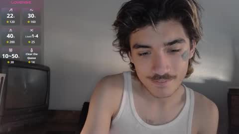 Snapshot of silly_cybin chatting on 10/18/25, 02:18 cybin online show from 10/18/25, 02:18