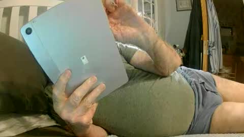 sillyoldman45221063 online show from 04/18/26, 11:27