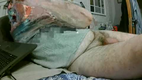 sillyoldman45221063 online show from 05/15/26, 11:23