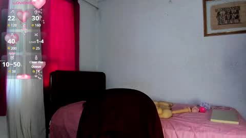 Snapshot of silver__love chatting on 01/04/25, 10:34 Silver online show from 01/04/25, 10:34