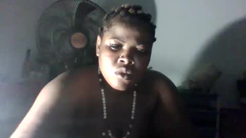Snapshot of silver_baby06 chatting on 05/16/26, 11:14 silver baby06 online show from 05/16/26, 11:14