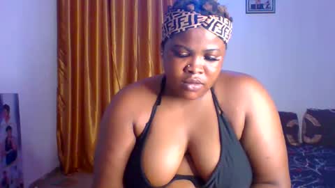 Snapshot of silver_baby06 chatting on 06/06/26, 01:32 silver baby06 online show from 06/06/26, 01:32