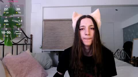 Snapshot of silvermuse chatting on 03/18/26, 10:13 silvermuse online show from 03/18/26, 10:13