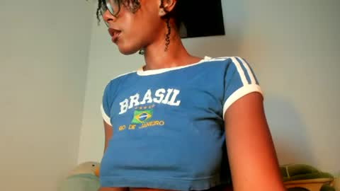 Snapshot of silverosequeen chatting on 07/07/26, 08:51 silverosequeen online show from 07/07/26, 08:51