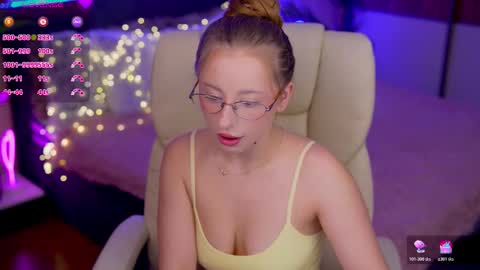  Kristina Kris  online show from 11/13/25, 09:41