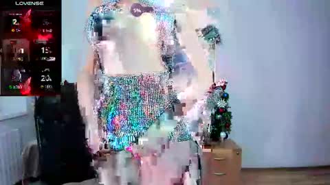 Silvia Wallec online show from 01/15/26, 06:40