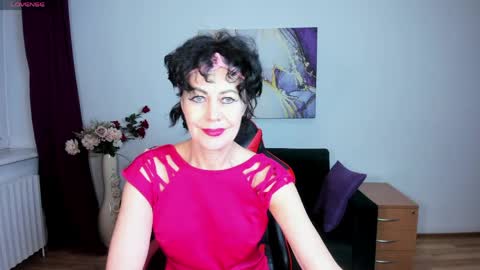 Snapshot of silvia_wallec chatting on 04/26/26, 05:32 Silvia Wallec online show from 04/26/26, 05:32