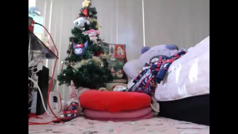 silviajpn online show from 12/22/25, 02:08